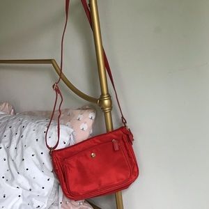 JPK Paris 75 | Red purse